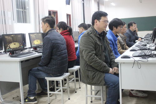 守教育初心 筑廉潔防線(xiàn)——鎮(zhèn)雄縣碗廠中學(xué)組織教師集中觀看反腐專(zhuān)題片開(kāi)展廉政教育咨詢(xún)活動(dòng)
